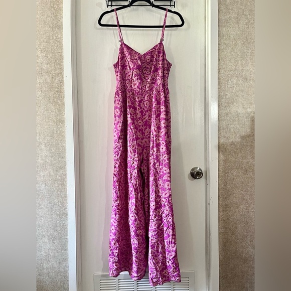 Knox Rose - Pink Floral Strapless Jumpsuit - Picture 3 of 12